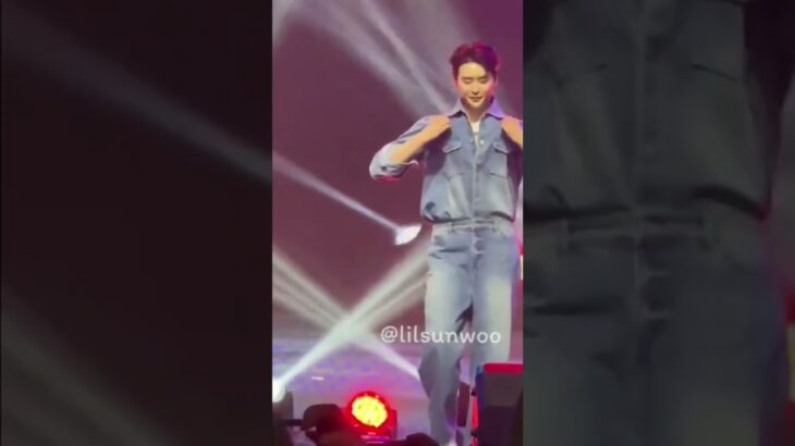 Lee Jong Suk dancing on dynamite // video credit goes to @lilsunwoo on tiktok // #kpop #fypシ #shorts