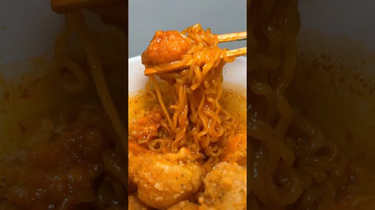 tteokbokki sauce ramen with fried chicken #asmr #koreanfood